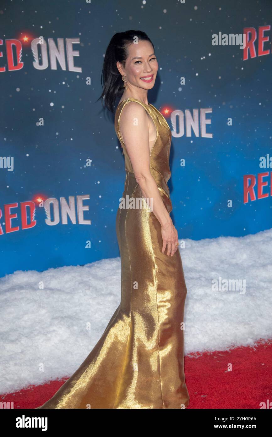 New York, États-Unis. 11 novembre 2024. NEW YORK, NEW YORK - 11 NOVEMBRE : Lucy Liu assiste à la première de "Red One" d'Amazon MGM Studios au Alice Tully Hall, Lincoln Center le 11 novembre 2024 à New York. Crédit : Ron Adar/Alamy Live News Banque D'Images