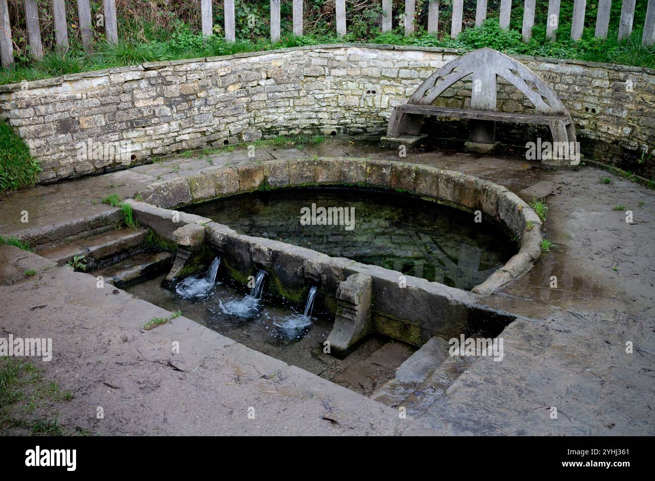 The Holy Well, Southam, Warwickshire, Angleterre, Royaume-Uni Banque D'Images