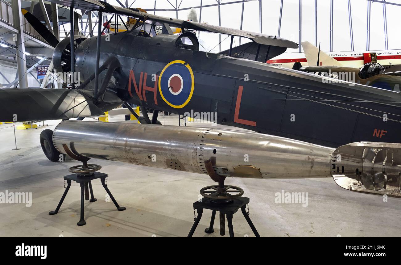 Le Fairey Swordfish était un bombardier-torpilleur biplan conçu par la Fairey Aviation Company. Originaire du début des années 1930 Banque D'Images