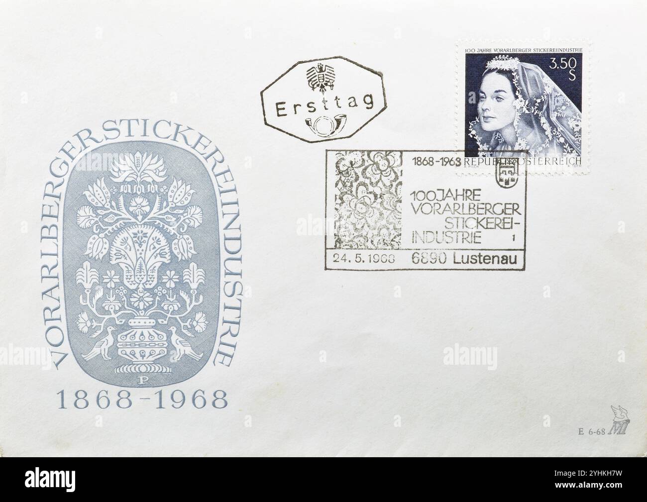 Lettre de couverture du premier jour imprimée par l'Autriche, avec timbre-poste oblitéré qui promeut le centenaire de l'industrie de la broderie du Vorarlberg, vers 1968. Banque D'Images