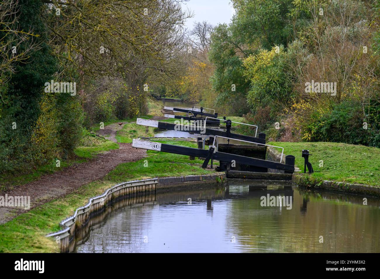 Écluses sur le canal près de Stratford upon Avon Banque D'Images