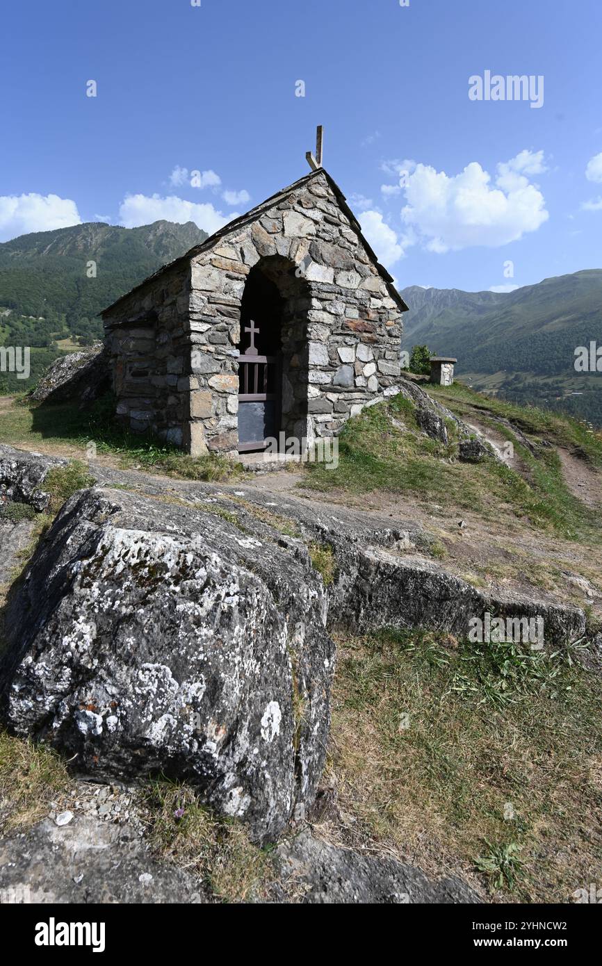 Chapelle Saint Justin, Belvédère, Oratoire, Croix et point de vue à Barèges Hautes-Pyrénées Pyrénées France Banque D'Images