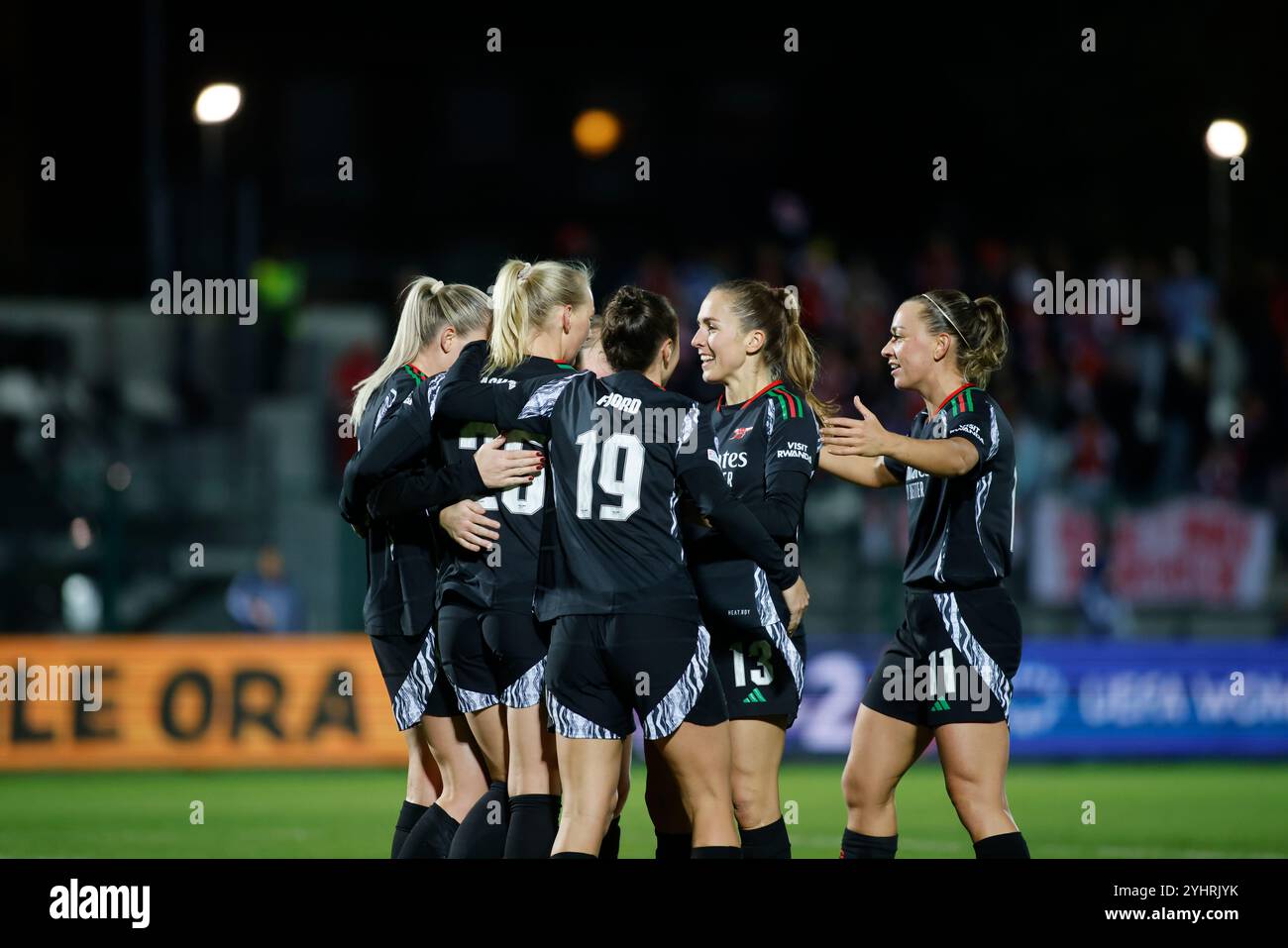 Biella, Italie. 12 novembre 2024. Stina Blackstenius d'Arsenal Women célébrant avec ses coéquipières après avoir marqué un but lors de l'UEFA Women's Champions League, match de football entre Juventus Women et Arsenal Women le 12 novembre 2024 au stade Vittorio Pozzo, Biella, Italie crédit : Nderim Kaceli/Alamy Live News Banque D'Images