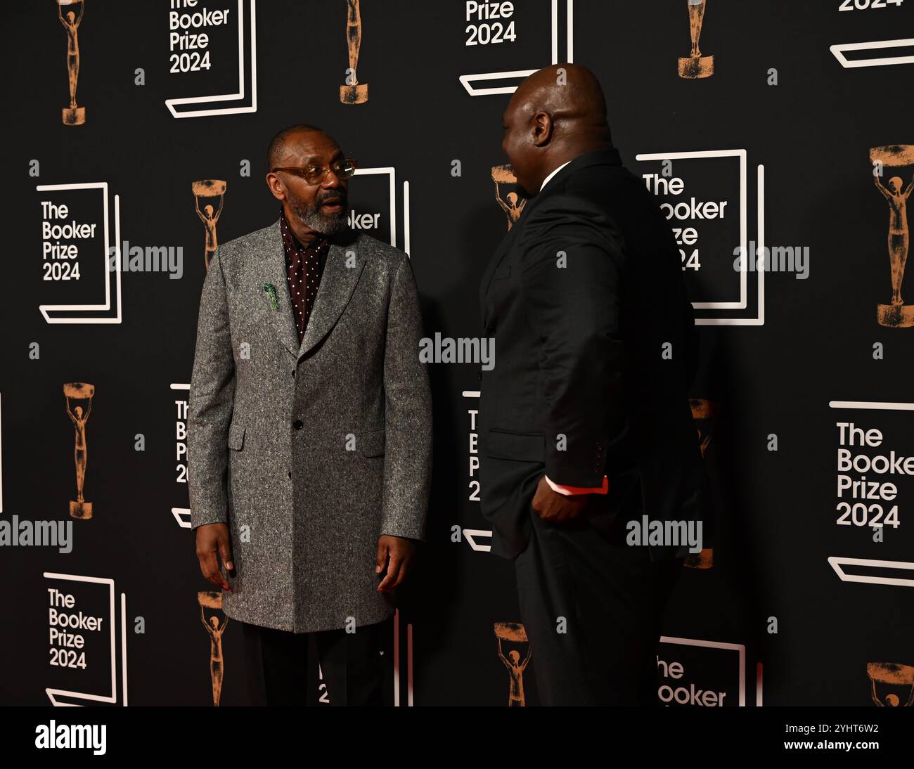 LONDRES, ROYAUME-UNI. 11 novembre 2024. Sir Lenny Henry assiste à la cérémonie du Booker Prize 2024, à Old Billingsgate Londres, Royaume-Uni. (Photo de 李世惠/Voir Li/Picture Capital) crédit : Voir Li/Picture Capital/Alamy Live News Banque D'Images