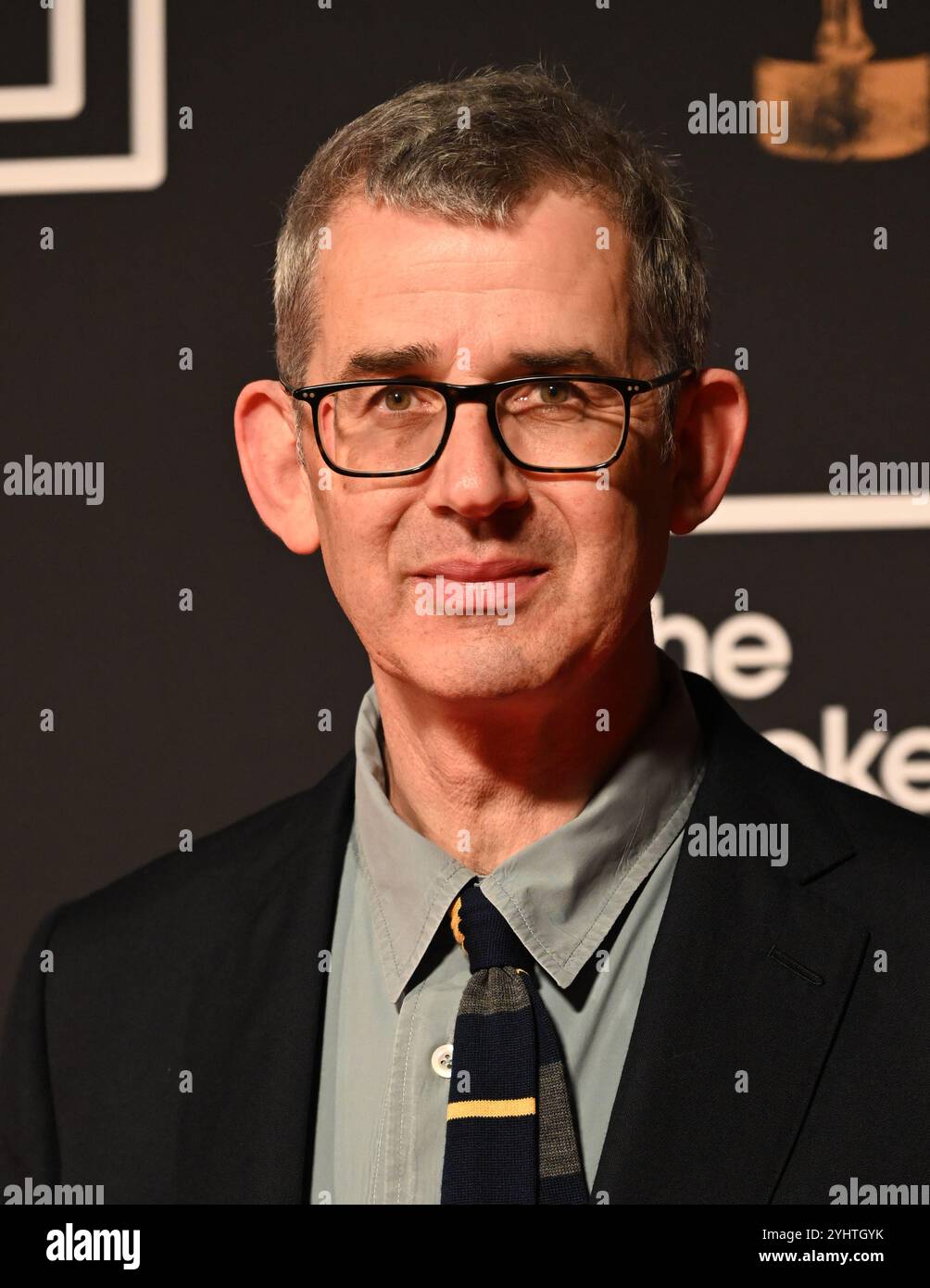 LONDRES, ROYAUME-UNI. 11 novembre 2024. Edmund de Waal assiste à la cérémonie du Booker Prize 2024, à Old Billingsgate Londres, Royaume-Uni. (Photo de 李世惠/Voir Li/Picture Capital) crédit : Voir Li/Picture Capital/Alamy Live News Banque D'Images