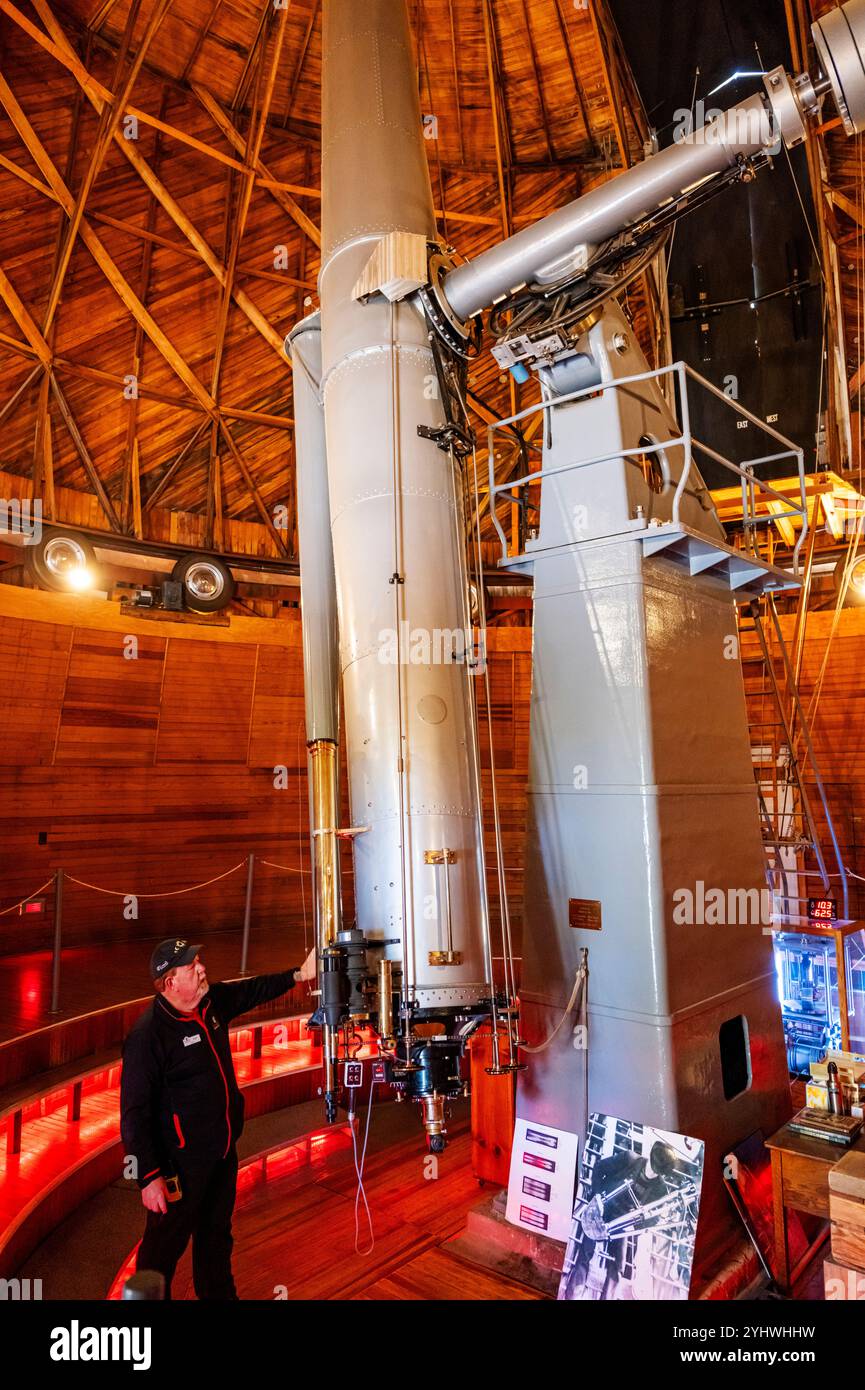 Le guide décrit le télescope réfractaire Clark de 24' ; Lowell Observatory ; Flagstaff ; Arizona ; États-Unis Banque D'Images