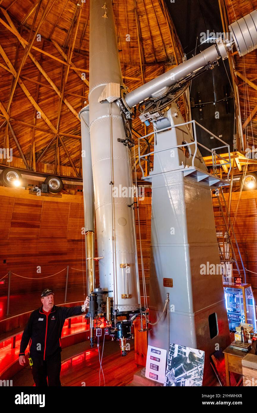 Le guide décrit le télescope réfractaire Clark de 24' ; Lowell Observatory ; Flagstaff ; Arizona ; États-Unis Banque D'Images