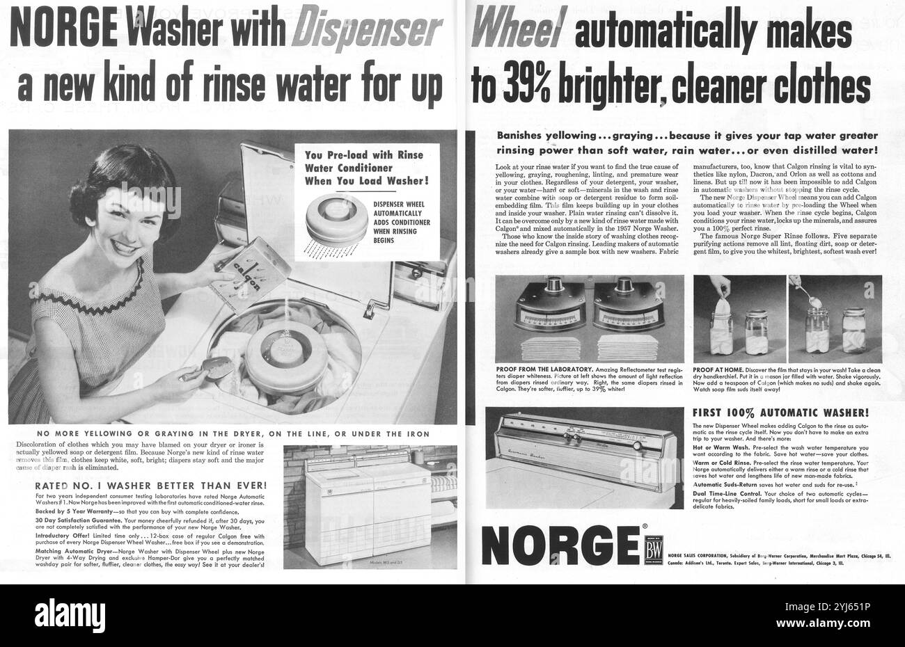 1956 Norge Washer avec roue de distributeur ad - Borg-Warner Corporation Banque D'Images