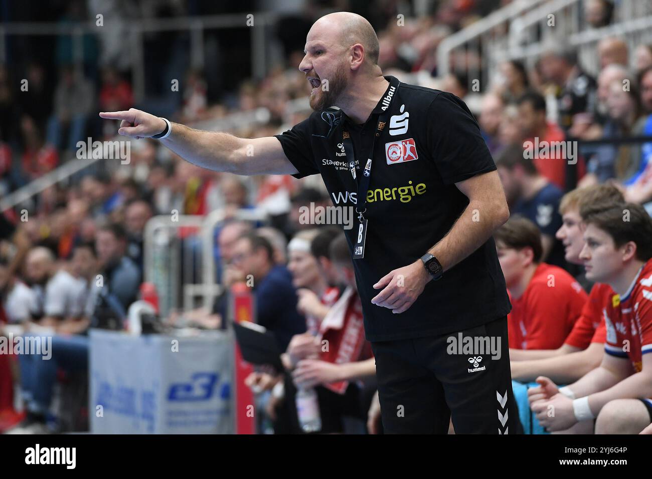 Essen, Allemagne. 13 novembre 2024. Handball DHB-Pokal Maenner Achtelfinale TuSEM Essen - MT Melsungen AM 13.11.2024 im Sportpark am Hallo in Essen Daniel Haase ( formateur/Cheftrainer Essen ) Foto : Revierfoto crédit : ddp media GmbH/Alamy Live News Banque D'Images