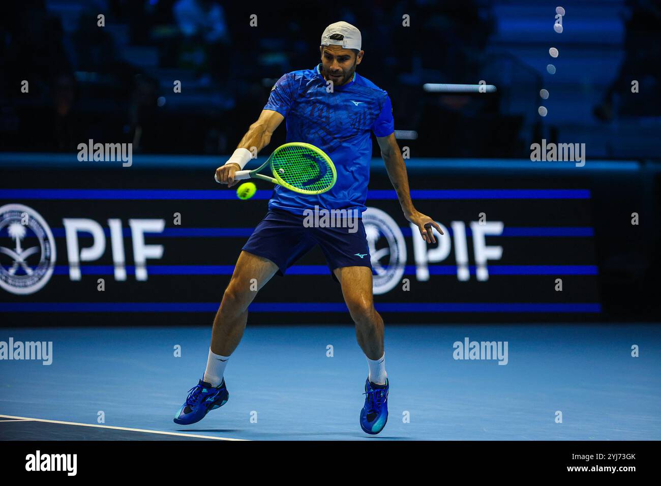 Turin, Italie. 13 novembre 2024. Simone Bolelli, d'Italie, vue en action contre Tim Puetz et Kevin Krawietz, d'Allemagne (pas en vue) lors du double Bob Bryan Group Stage match masculin le quatrième jour de la finale Nitto ATP 2024 à l'Inalpi Arena. (Photo de Miguel Reis/SOPA images/SIPA USA) crédit : SIPA USA/Alamy Live News Banque D'Images