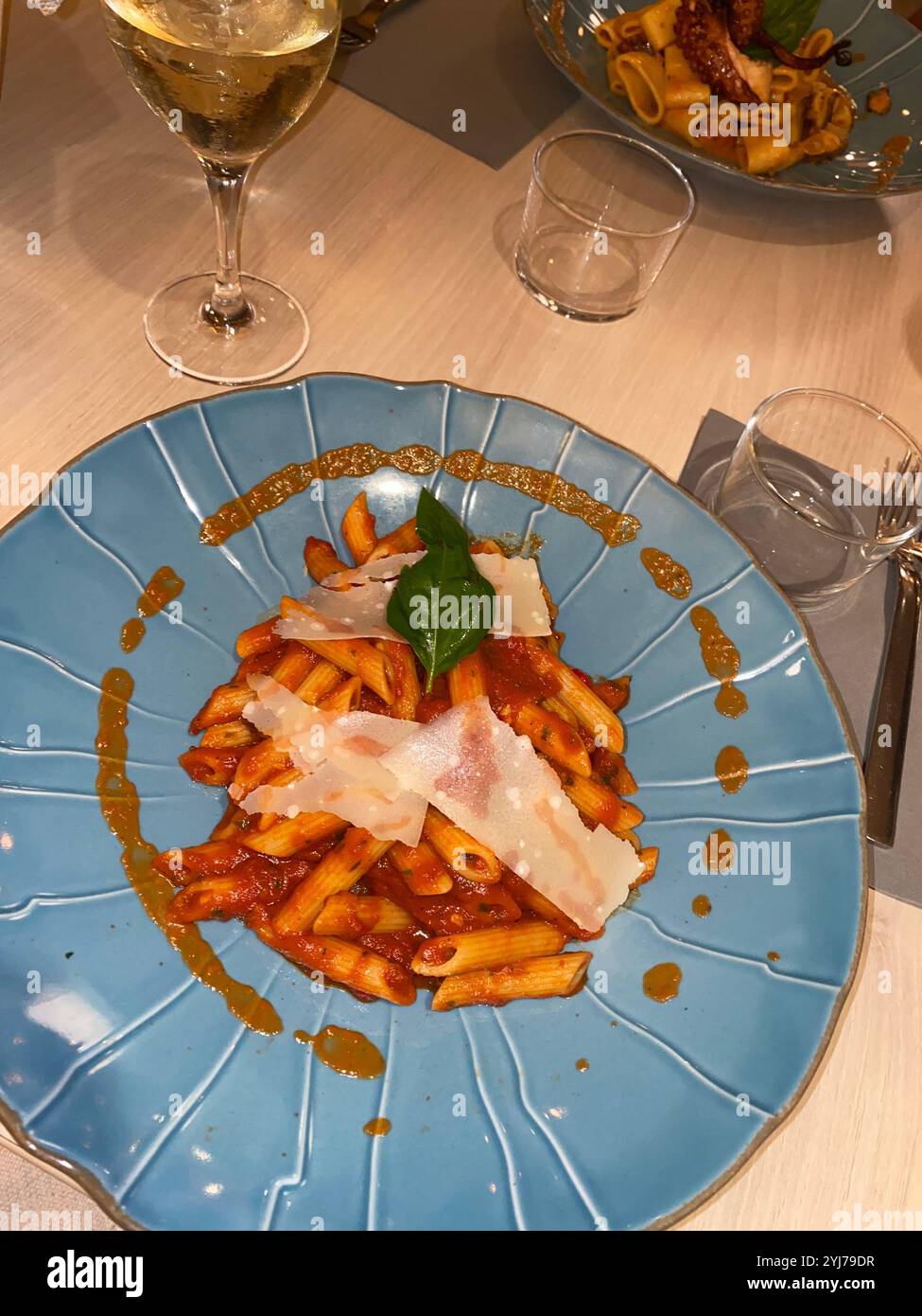 sortir manger - Image de stock capturée avec un smartphone