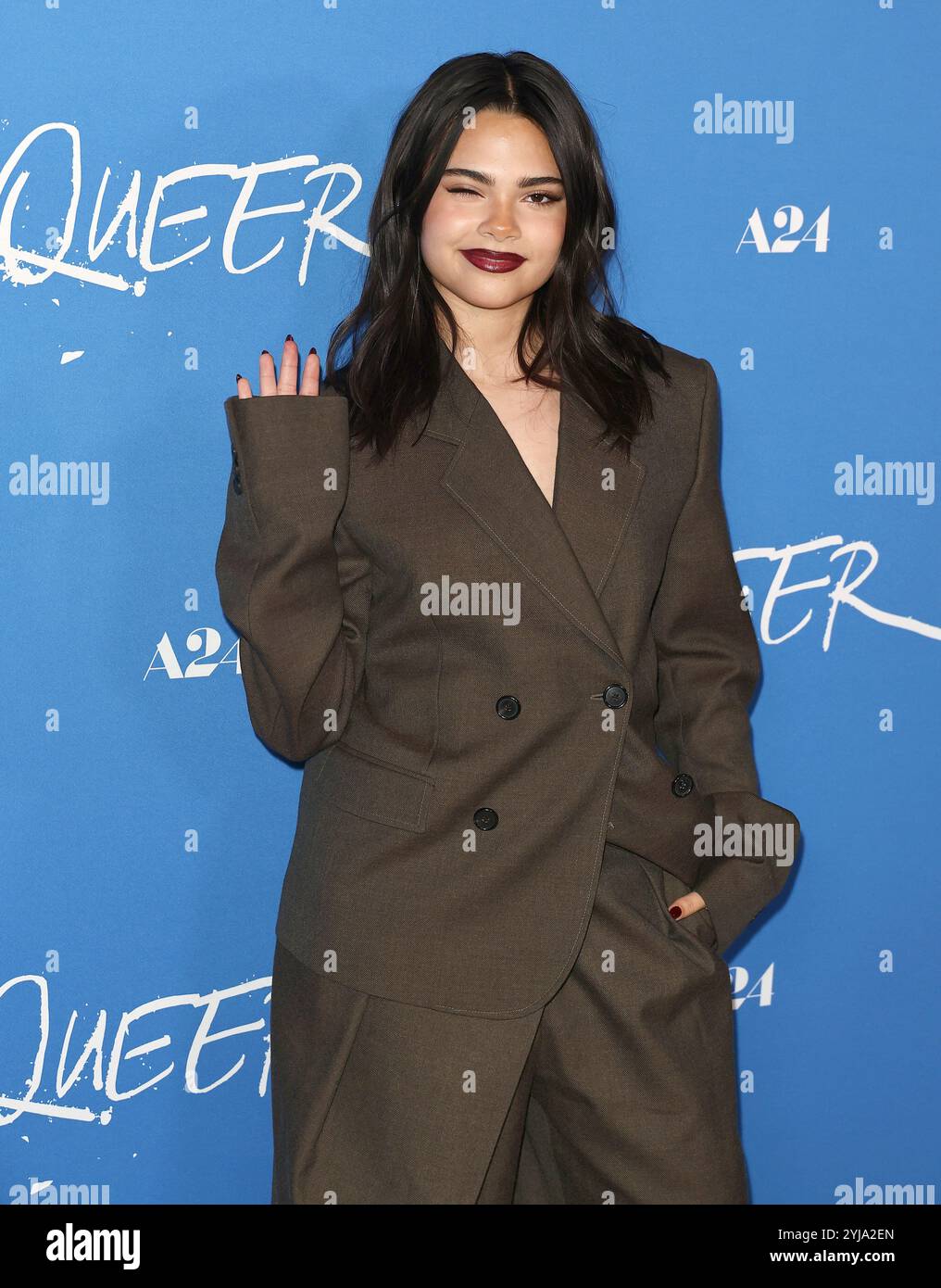 Los Angeles, États-Unis. 13 novembre 2024. Ariana Greenblatt arrive à la première de QUEER à Los Angeles qui se tient au DGA Theater à Los Angeles, CA le mercredi 13 novembre 2024. (Photo de Juan Pablo Rico/Sipa USA) crédit : Sipa USA/Alamy Live News Banque D'Images