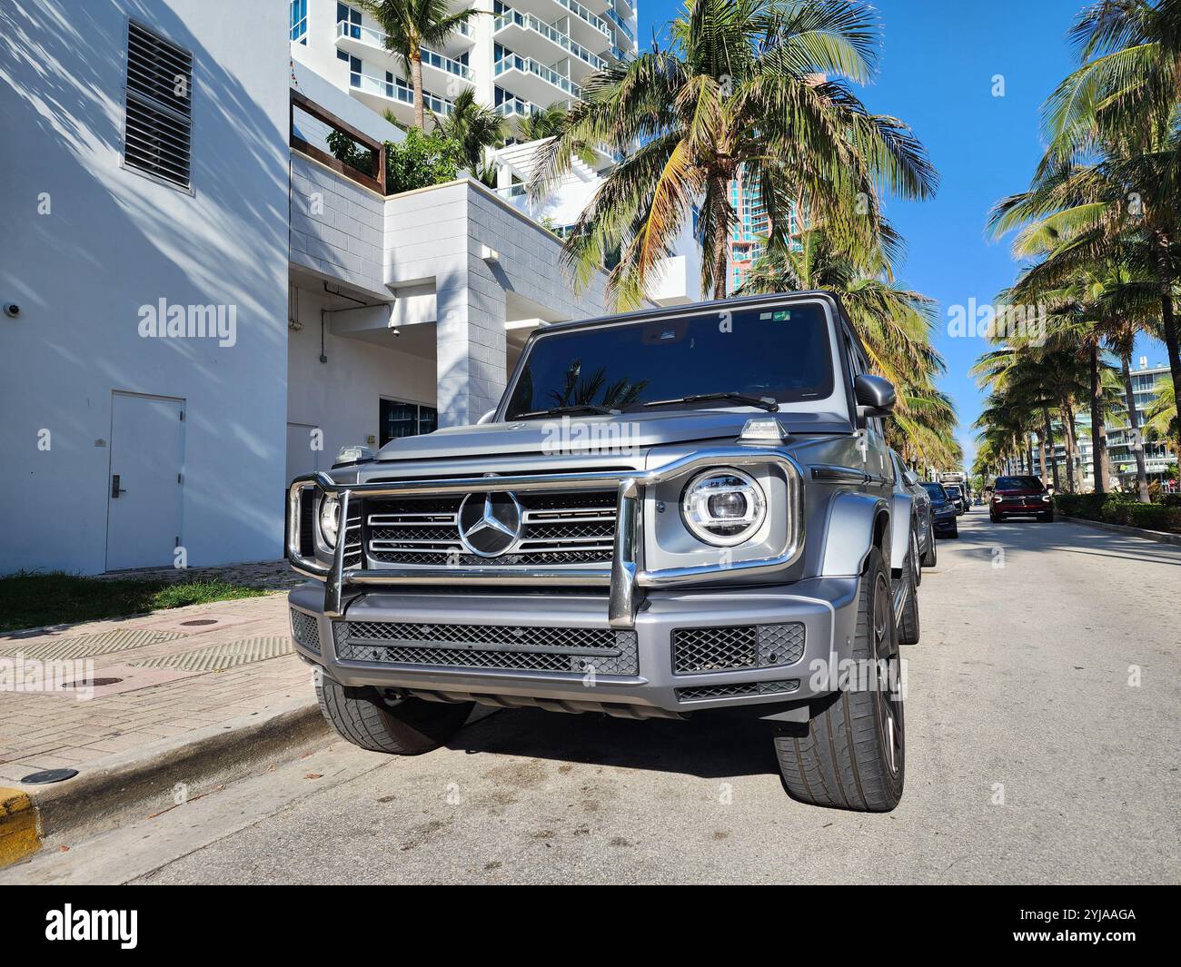 Miami Beach, Floride États-Unis - 5 juin 2024 : 2020 Mercedes-Benz G550 wagon suv à miami Beach. Mercedes Benz classe g srossover voiture allemande populaire. Banque D'Images