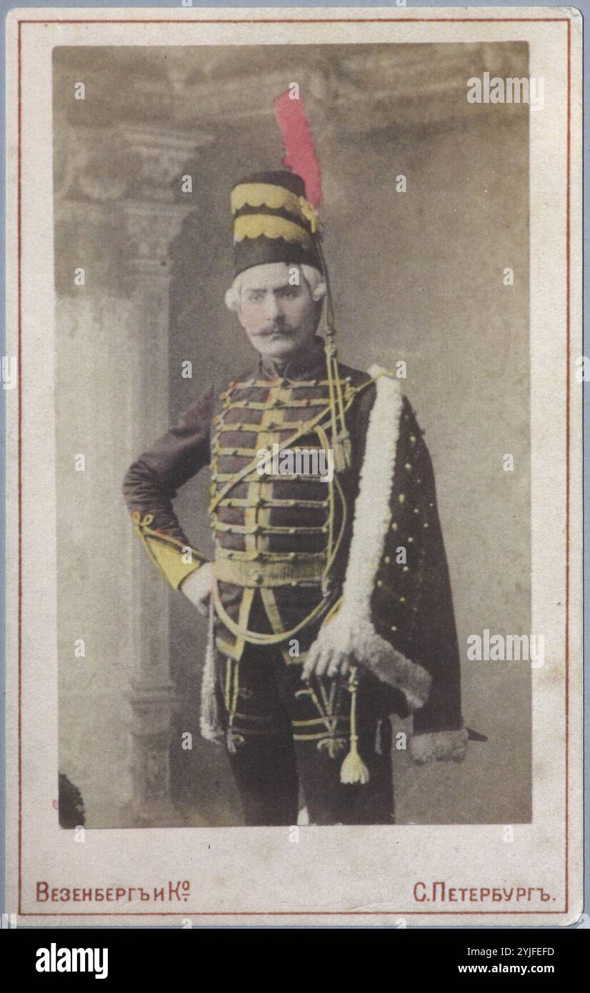 Nikolay Figner en allemand à la création de l'opéra la Reine de pique le 19 décembre 1890 au Théâtre Mariinsky. Musée : Musée d'État de A. S. Pouchkine, Moscou. Auteur : studio photo Wesenberg. Copyright : cette œuvre n'est pas dans le domaine public. Il est de votre responsabilité d'obtenir toutes les autorisations de tiers nécessaires auprès du gestionnaire de droits d'auteur dans votre pays avant la publication. Banque D'Images