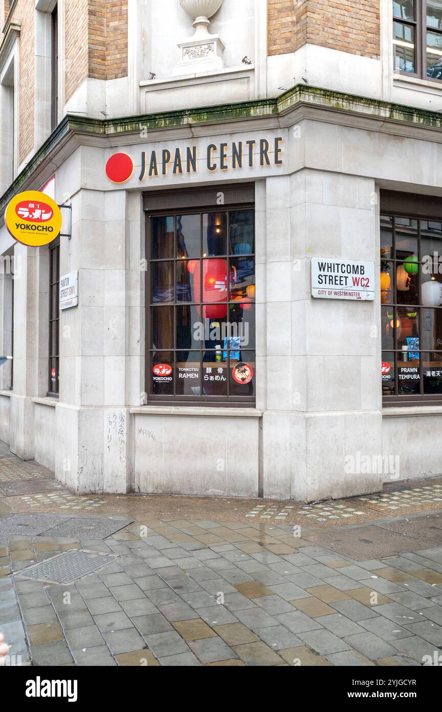 Londres, Royaume-Uni - 22 mars 2024 : Japan Centre à Londres, Leicester Square. ROYAUME-UNI. Banque D'Images