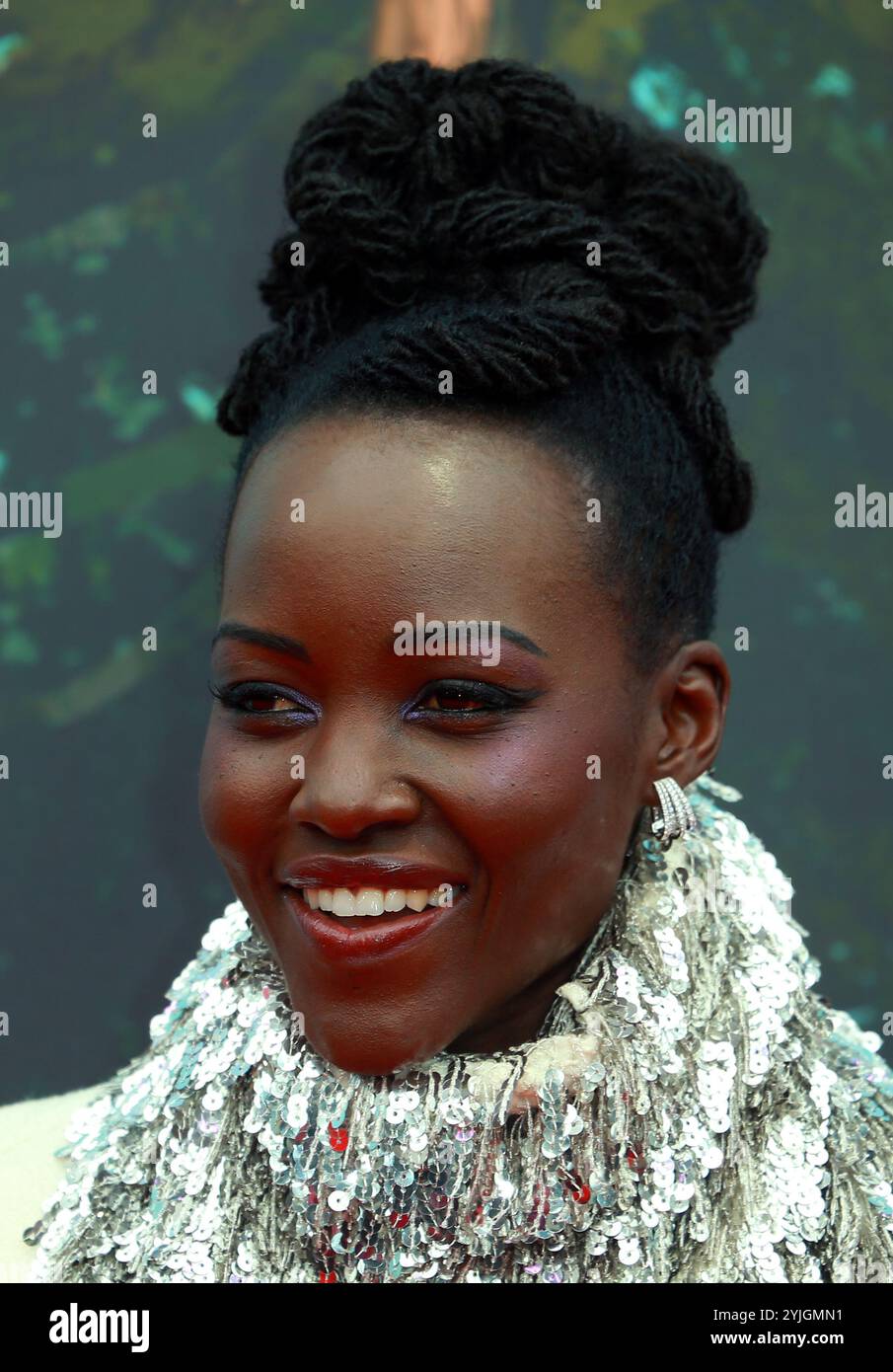 Lupita Nyong'o assiste au Gala des gros titres de 'The Wild robot' lors du 68e Festival du film de Londres BFI au Royal Festival Hall de Londres. Banque D'Images
