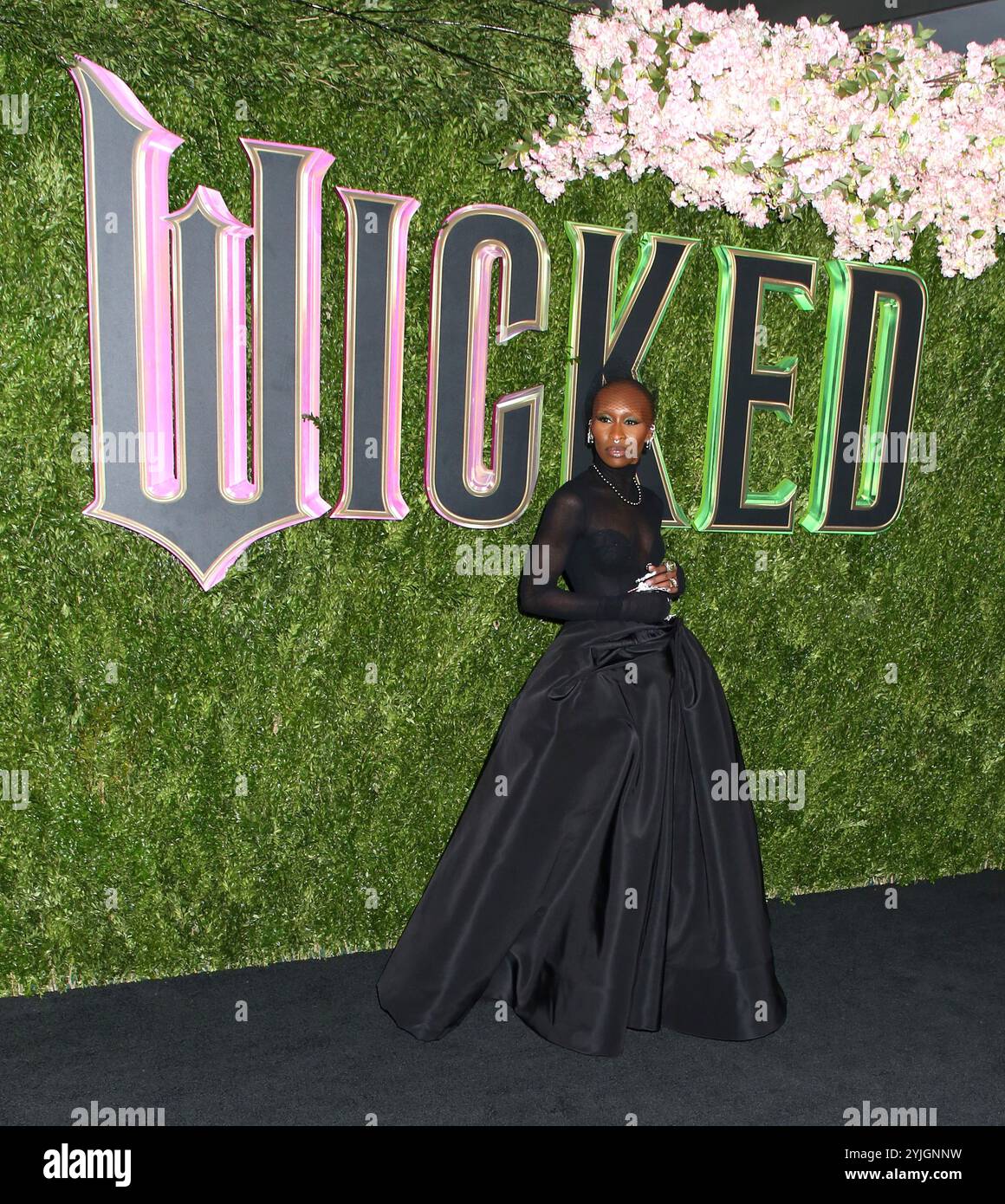 New York, États-Unis. 14 novembre 2024. Cynthia Erivo assiste à la première de 'Wicked' New York qui s'est tenue au Museum of Modern Art le 14 novembre 2024 à New York City, NY © Steven Bergman/AFF-USA. Crédit COM : AFF/Alamy Live News Banque D'Images