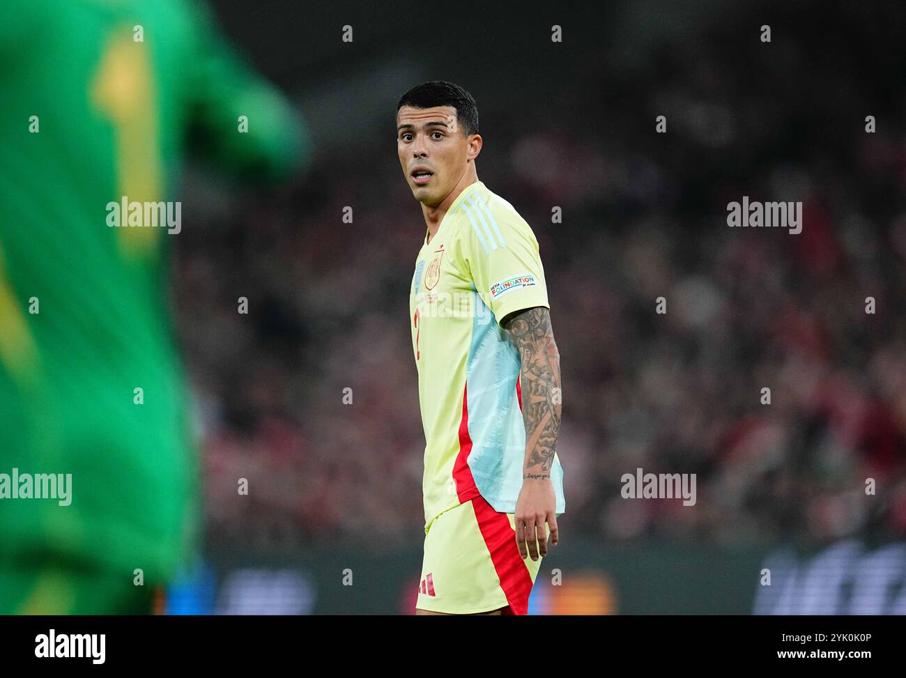 Parken, Copenhague, Danemark. 15 novembre 2024. Pedro Porro, de l'Espagne, regarde lors d'un match de l'UEFA Nations League, Danemark vs Espagne, à Parken, Copenhague, Danemark. Ulrik Pedersen/CSM/Alamy Live News Banque D'Images