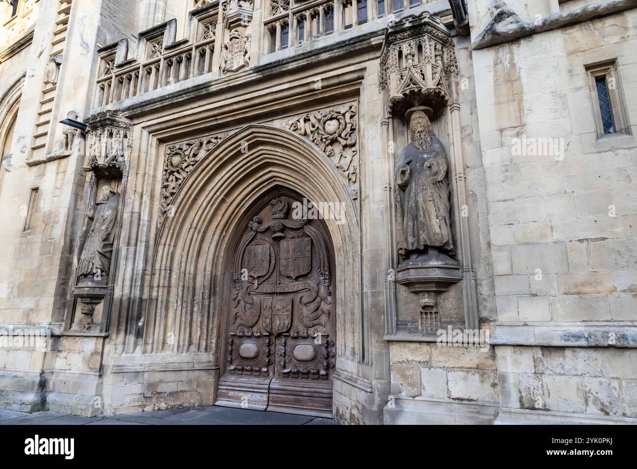 Abbaye de Bath, porte ouest, Bath, Somerset, Angleterre Banque D'Images