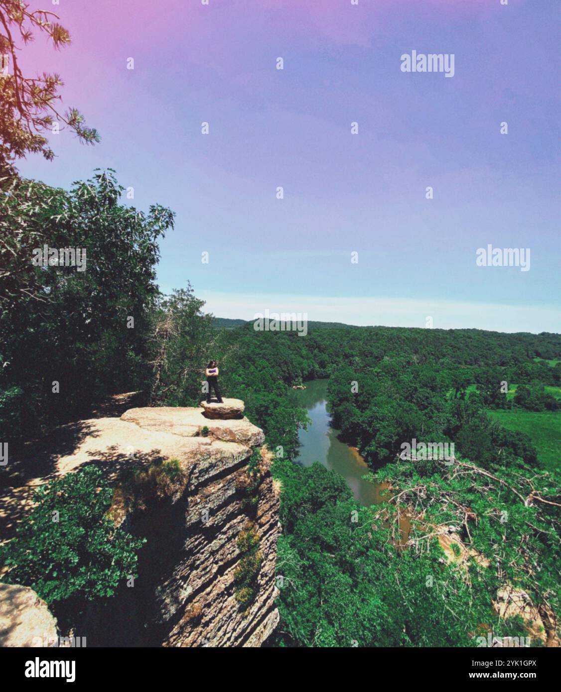 Randonnée estivale dans les montagnes - Image de stock capturée avec un smartphone