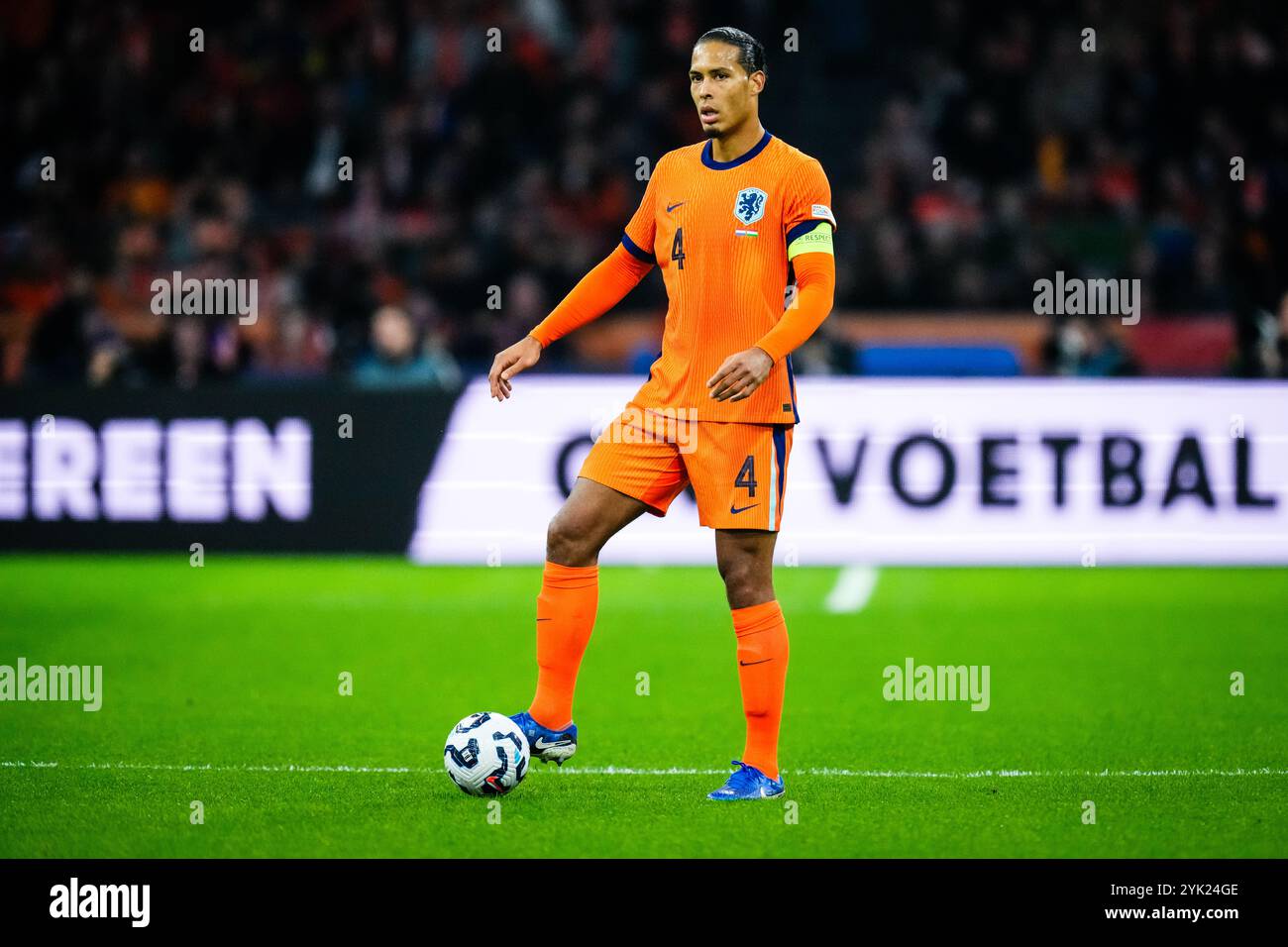 Amsterdam - Virgil van Dijk des pays-Bas lors de la quatrième manche du nouveau format de la Ligue des Champions 2024/2025. Le match se déroule entre les pays-Bas et la Hongrie au Johan Cruijff Arena le 16 novembre 2024 à Amsterdam, aux pays-Bas. (Box to Box Pictures/Yannick Verhoeven) Banque D'Images