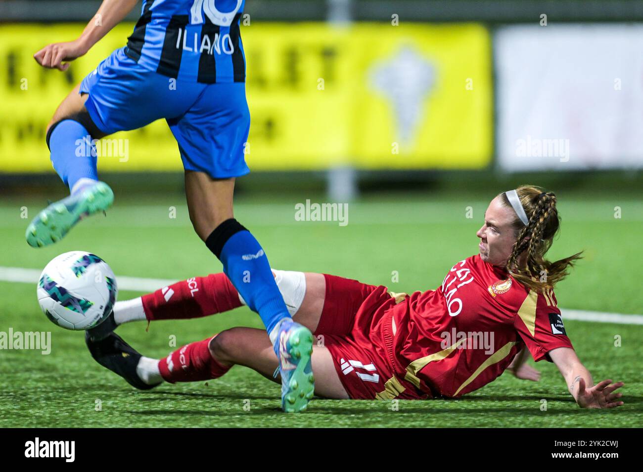 Claire ORiordan (11 ans) de Standard photographiée lors d'un match de football féminin entre le Club Brugge Dames YLA et Standard Femina de Liège le 10 ème jour de la saison 2024 - 2025 de la Super League belge du Lotto Womens, le samedi 16 novembre 2024 à Aalter, BELGIQUE . Crédit : Sportpix/Alamy Live News Banque D'Images