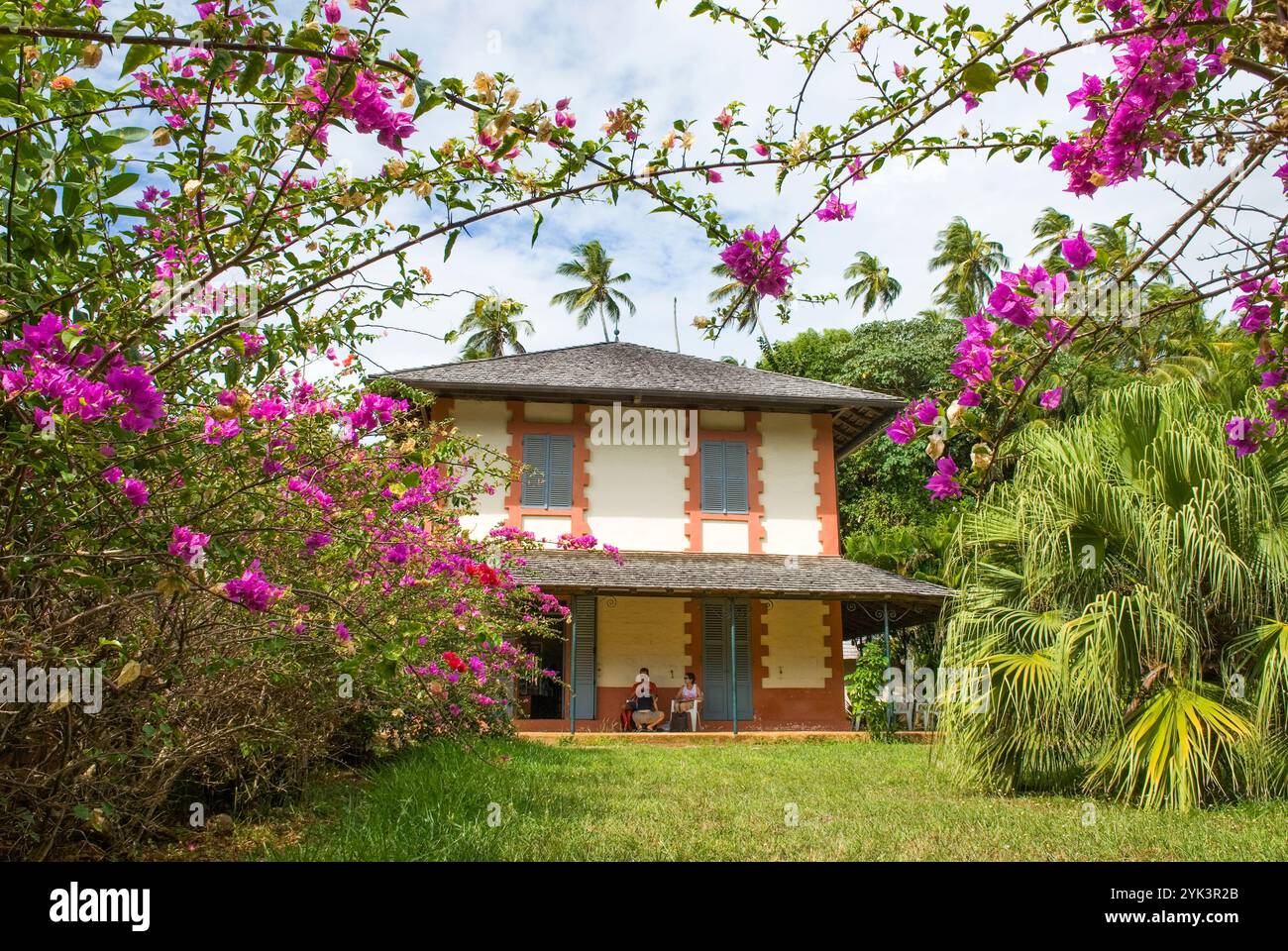 Ancienne maison du directeur de la colonie pénitentiaire, Ile Royale, Iles du Salut, Guyane française, département et région d'outre-mer de France, Atlan Banque D'Images