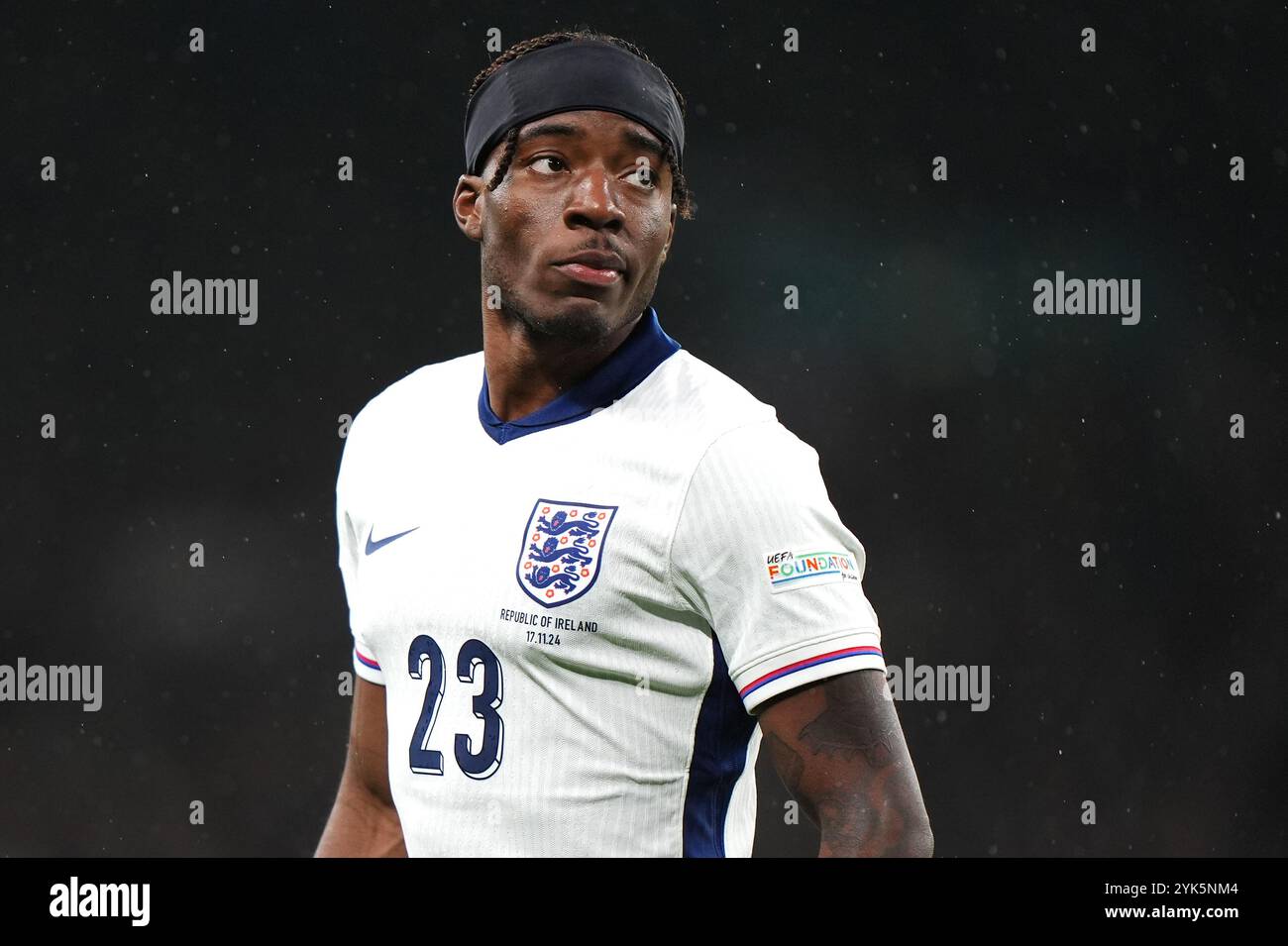 L'Angleterre Noni Madueke lors du match du Groupe B2 de l'UEFA Nations League au stade de Wembley, Londres. Date de la photo : dimanche 17 novembre 2024. Banque D'Images