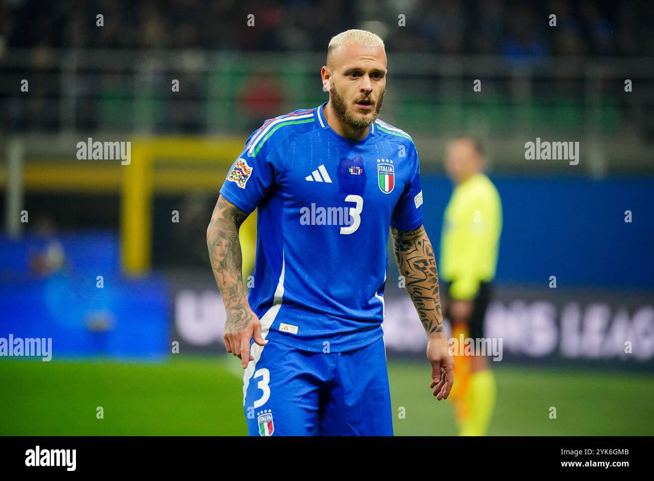 Milan, Italie. 17 novembre 2024. Federico Dimarco (Italie) lors du match de football de l'UEFA Nations League, Ligue A, Groupe A2 entre l'Italie et la France le 17 novembre 2024 au Stadio San Siro à Milan, Italie - photo Morgese-Rossini/DPPI crédit : DPPI Media/Alamy Live News Banque D'Images