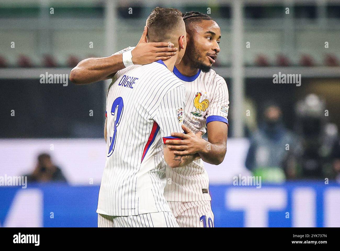 Milan, Italie. 17 novembre 2024. Lucas DIGNE DE France célèbre son but avec Christopher NKUNKU de France lors du match de football de l'UEFA Nations League, Ligue A, Groupe A2 entre l'Italie et la France le 17 novembre 2024 au Stadio San Siro à Milan, Italie - photo Matthieu Mirville (F Bertani)/DPPI crédit : DPPI Media/Alamy Live News Banque D'Images