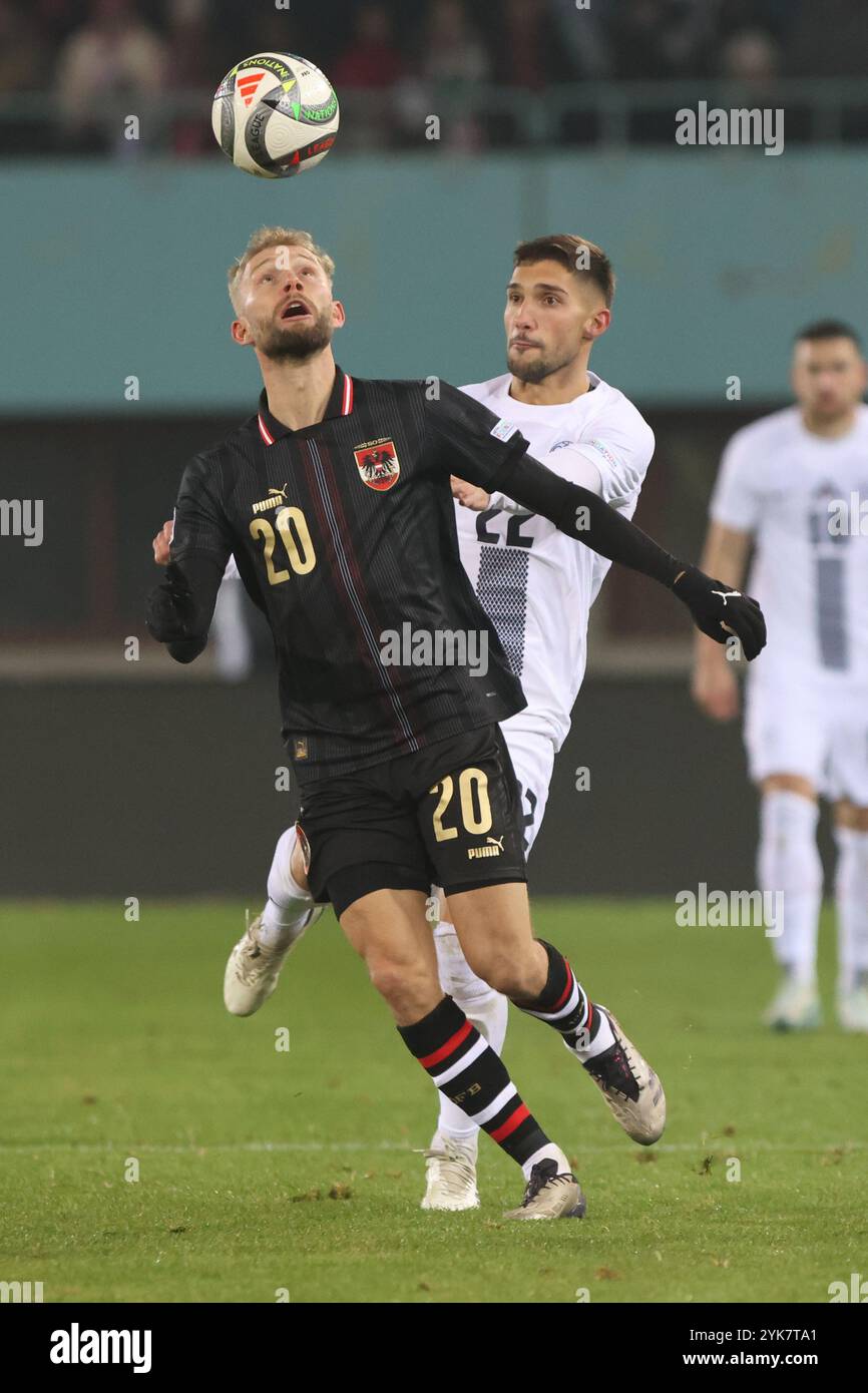 Vienne, Autriche. 17 novembre 2024. VIENNE, AUTRICHE - 17 NOVEMBRE : Konrad Laimer d'Autriche et Adam Gnezda Cerin de Slovénie lors du match UEFA Nations League - League B Group B3 entre l'Autriche et la Slovénie au stade Ernst Happel le 17 novembre 2024 à Vienne, Autriche .241117 SEPA 07 099 - 20241117 PD12687 crédit : APA-PictureDesk/Alamy Live News Banque D'Images