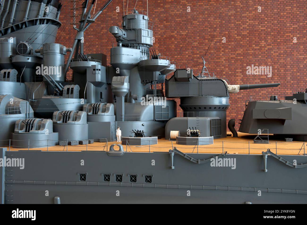 Maquette à l'échelle de 1/10 du cuirassé insubmersible Yamato exposée au Musée Yamato (Musée maritime de Kure) à Kure, Hiroshima, Japon. Banque D'Images