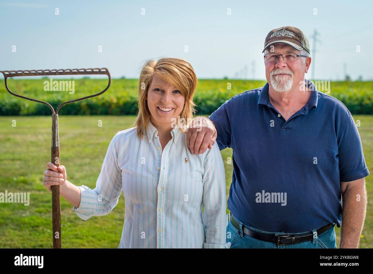 Kate Danner, Aledo, Illinois, cultive du maïs et du soja avec son père John Longley. Danner a parlé à Washington, D.C., lors du USDA AG Outlook Forum sur son chemin vers une carrière à temps plein en tant que présidente de l'exploitation agricole que son arrière-grand-père a fondée en 1901. Danner est actuellement ambassadrice du soja de l'Illinois Soybean Association, un rôle qui lui a permis de se faire une idée de ce que ce serait de siéger à un conseil des produits. Danner a été reconnu par la Maison Blanche comme un champion du changement en agriculture. Elle croit qu’il est important de s’impliquer dans des rôles de leadership, car il y en a peu Banque D'Images