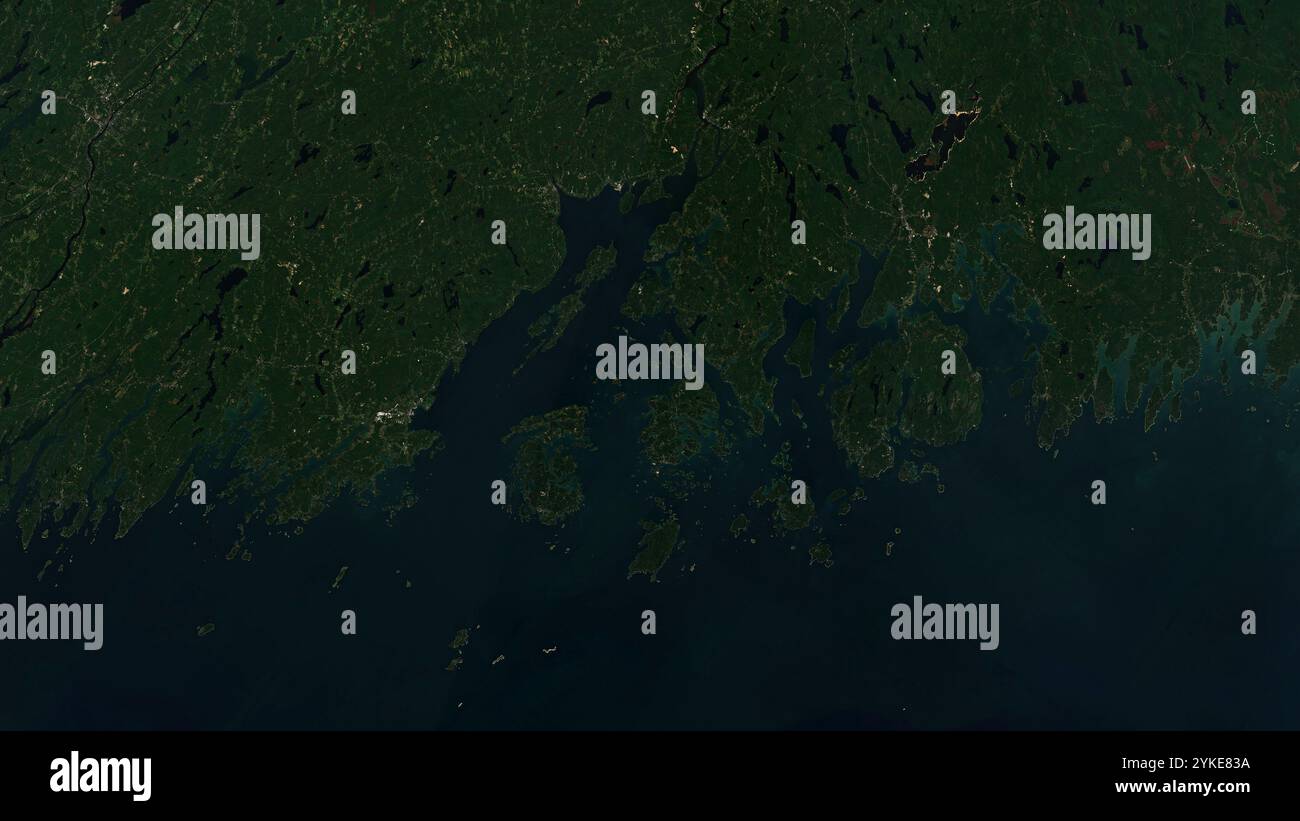 Belle côte du Maine, États-Unis vue de l'espace - contient des données Sentinel Copernicus modifiées (2024) Banque D'Images