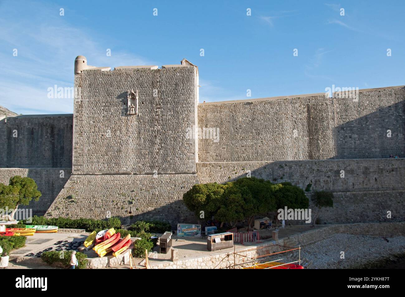 Remparts, vieille ville, Dubrovnik, Croatie, Dalmatie; Europe Banque D'Images