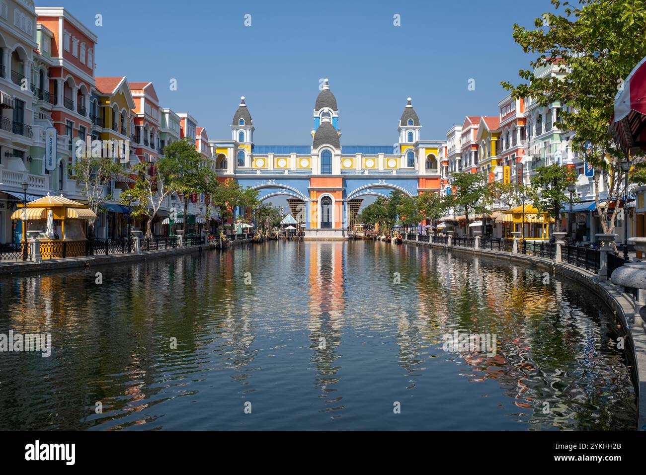 Le long de la rivière Venise à Vinpearl Grand World Phu Quoc Island Vietnam Banque D'Images