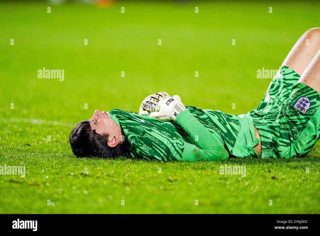 Almere, pays-Bas. 18 novembre 2024. ALMERE, PAYS-BAS - 18 NOVEMBRE : le gardien James Beadle, de l'Angleterre U21, est déçu lors du match amical international entre les pays-Bas U21 et l'Angleterre U21 au stade Yanmar le 18 novembre 2024 à Almere, pays-Bas. (Photo de Pieter van der Woude/Orange Pictures) crédit : Orange pics BV/Alamy Live News Banque D'Images