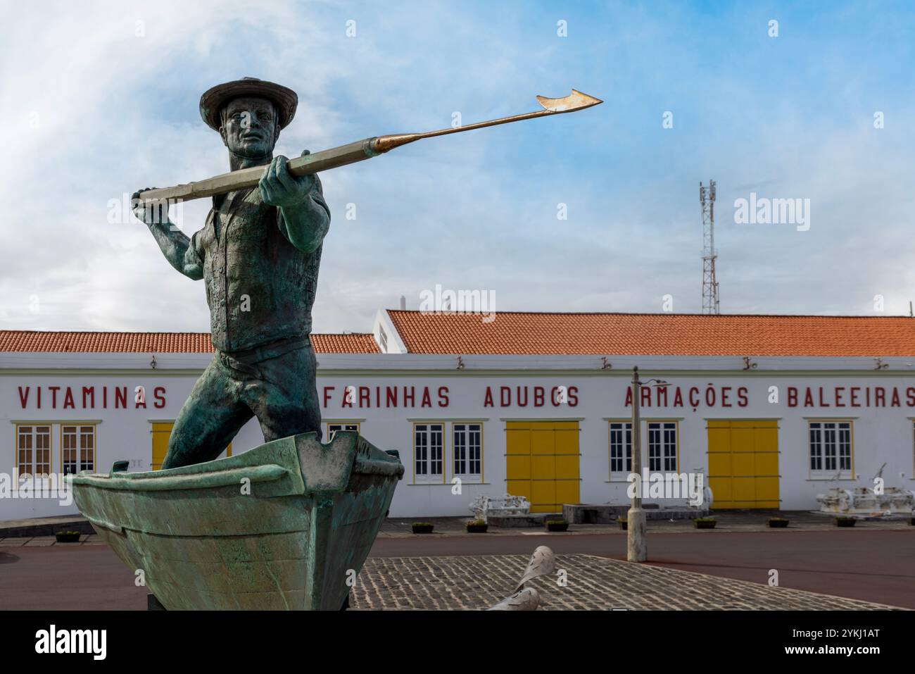 À São Roque, sur l'île de Pico, le Musée de l'industrie baleinière fournit des informations sur le côté transformation de l'industrie baleinière aux Açores. Banque D'Images