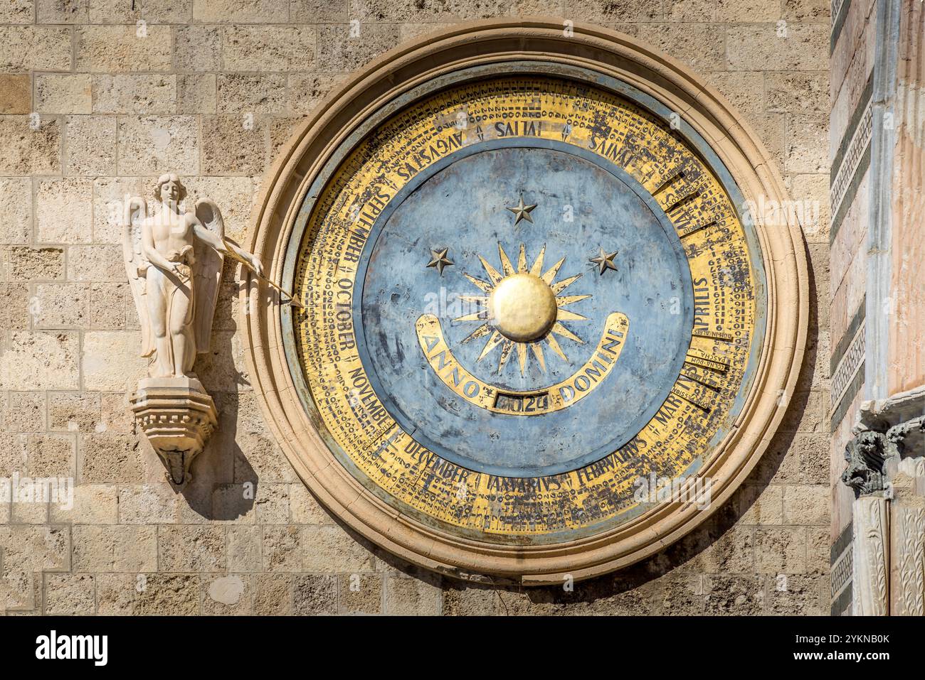 L'horloge astronomique du dôme de Messine, Italie Banque D'Images