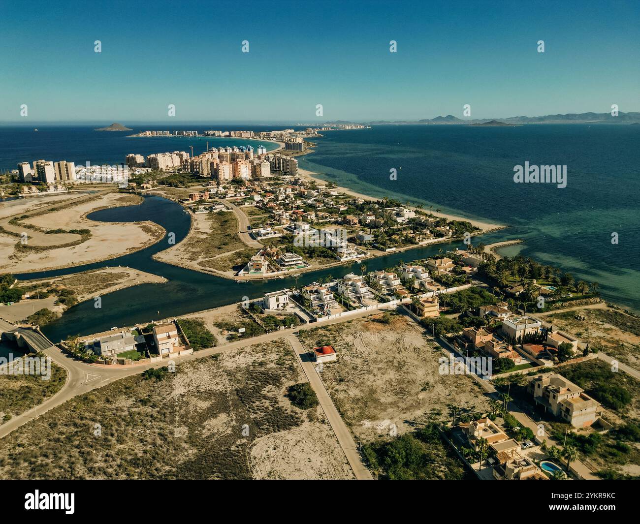 Vue aérienne de la Manga del Mar Menor, région de Murcie, Espagne. Photo de haute qualité Banque D'Images