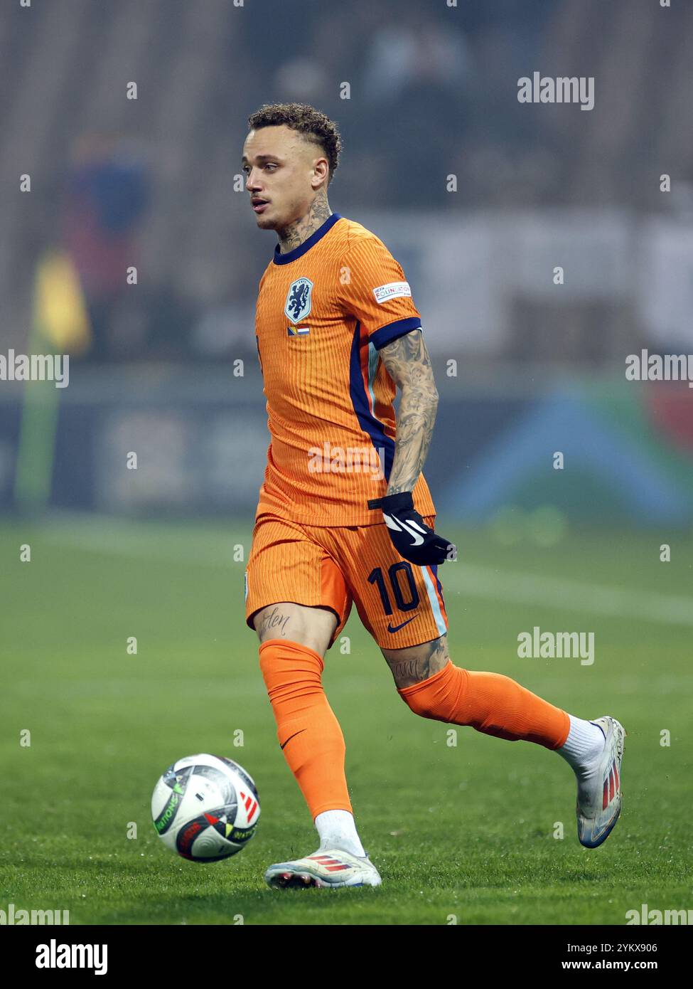 ZENICA - Noa Lang de Hollande lors du match de l'UEFA Nations League entre la Bosnie-Herzégovine et les pays-Bas au Stadion Bilino Polje le 19 novembre 2024 à Zenica, Bosnie-Herzégovine. ANP ROBIN VAN LONKHUIJSEN Banque D'Images