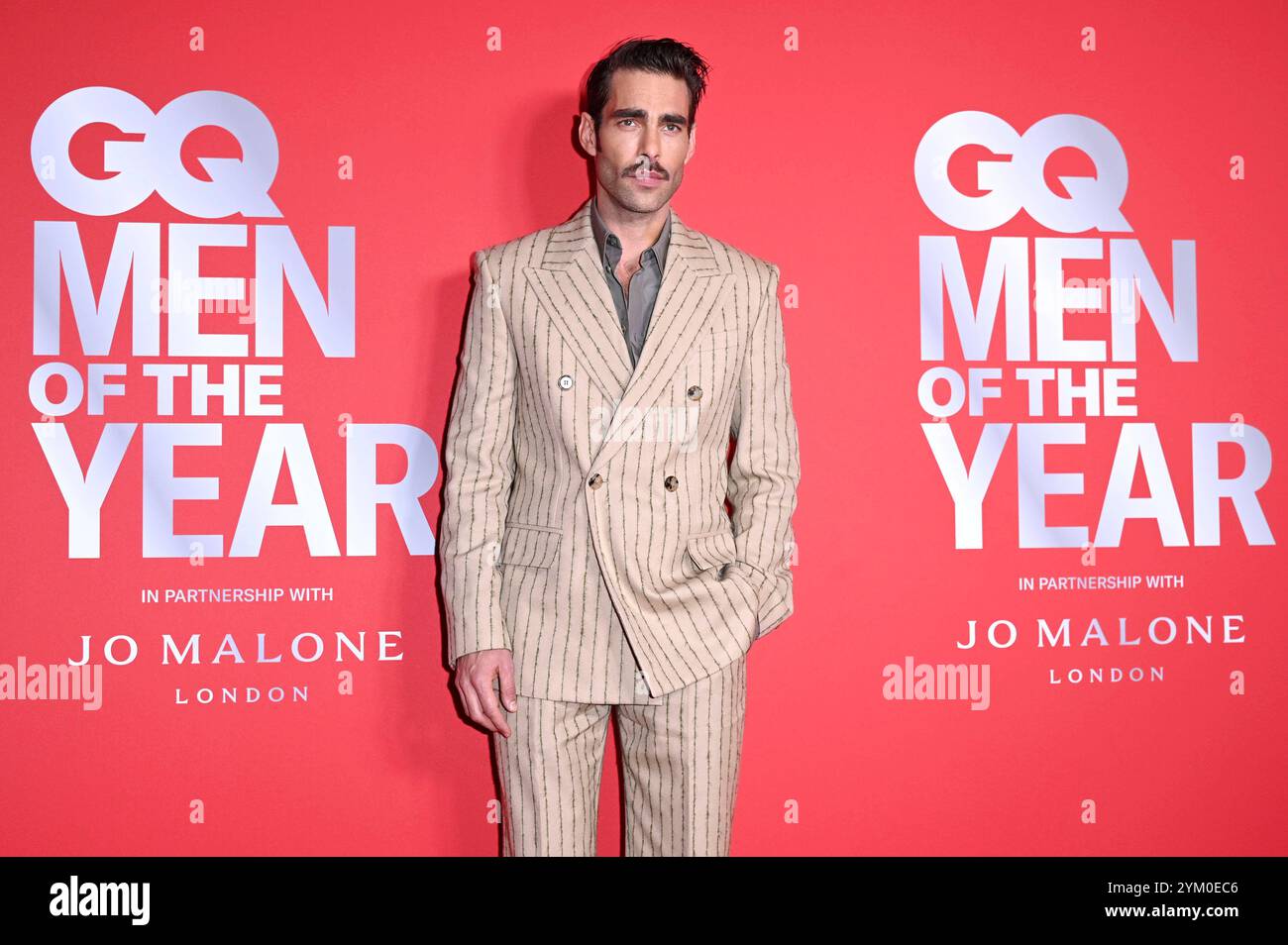 Jon Kortajarena BEI der Verleihung der GQ Men of the Year Awards 2024 in den Kensington Roof Gardens. Londres, 19.11.2024 *** Jon Kortajarena aux GQ Men of the Year Awards 2024 au Kensington Roof Gardens London, 19 11 2024 Foto:xS.xVasx/xFuturexImagex gq_london_4180 Banque D'Images