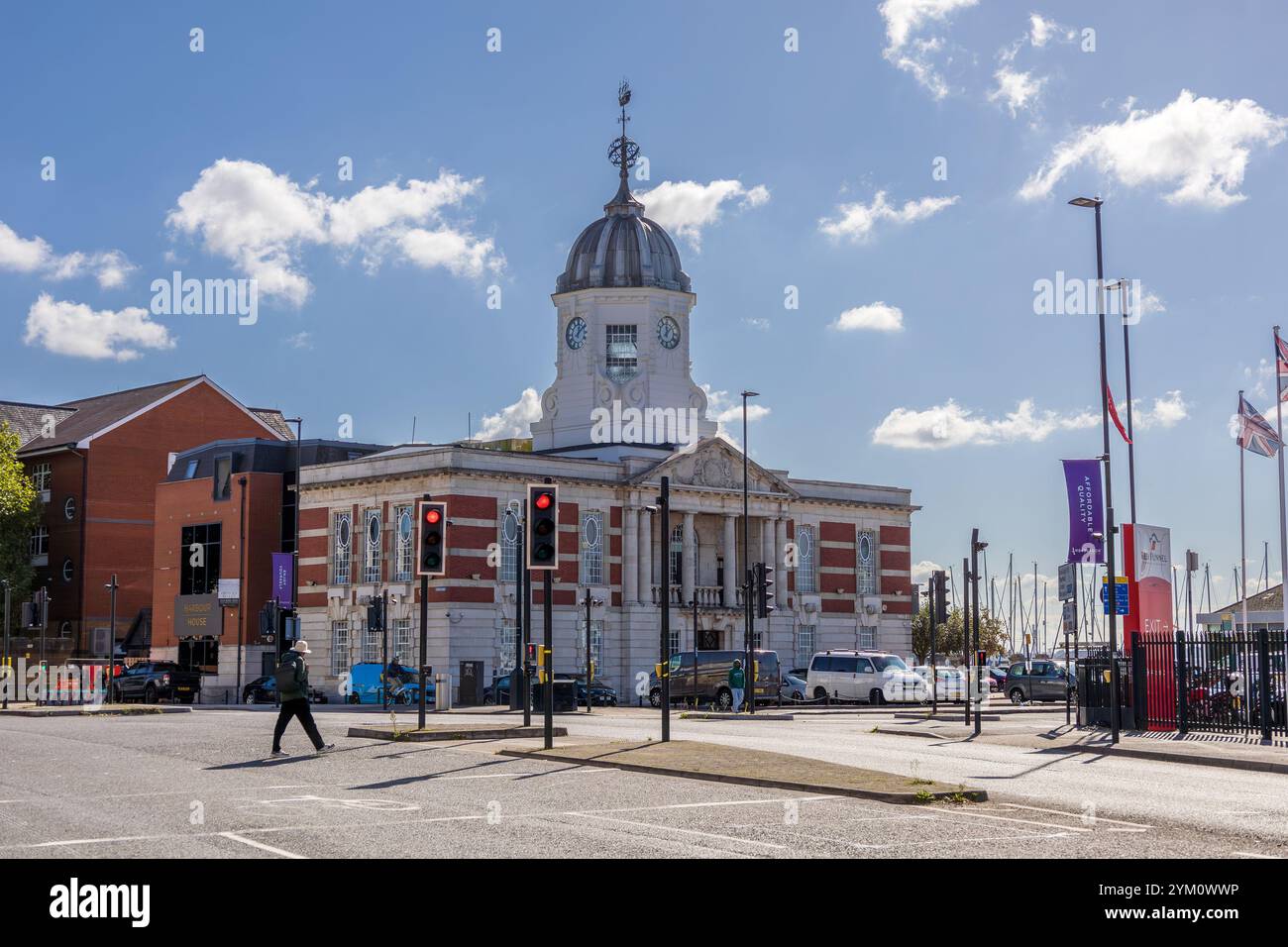 Harbour House est Un ancien Harbourmaster's Office et Grade II classé bâtiment historique à Town Quay Southampton England UK Banque D'Images