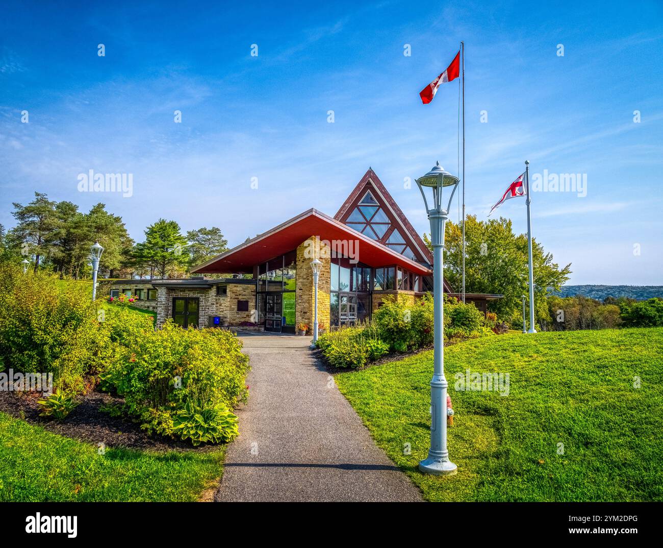 Extérieur du lieu historique national Alexander Graham Bell à Baddeck, Cap-Breton, Nouvelle-Écosse, Canada Banque D'Images