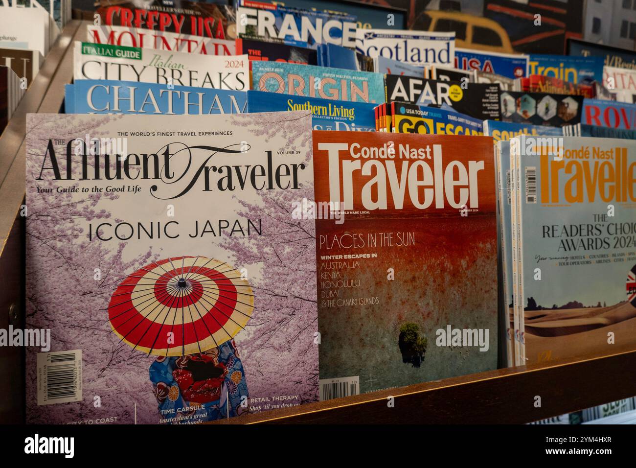 Barnes & Noble Booksellers sur la Cinquième Avenue à New York a une large sélection de livres et magazines, États-Unis 2024 Banque D'Images