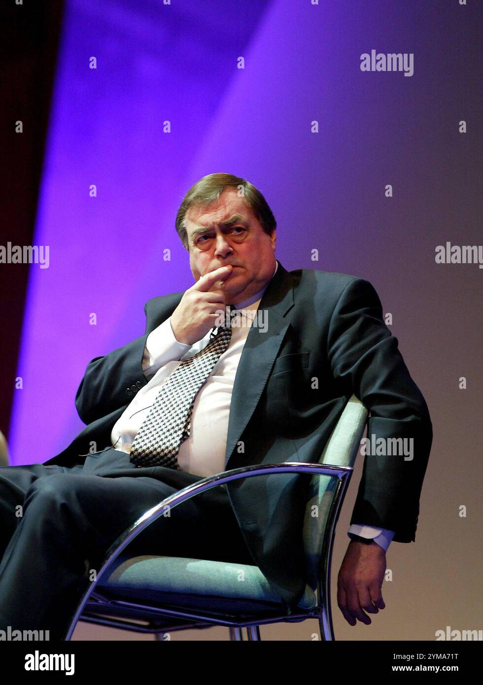 Photo du dossier datée du 01/02/05 du vice-premier ministre John Prescott au Sommet des collectivités durables à Manchester. L'ancien vice-premier ministre John Prescott est décédé à l'âge de 86 ans à la suite d'une bataille contre la maladie d'Alzheimer, a annoncé sa famille. Date d'émission : jeudi 21 novembre 2024. Banque D'Images