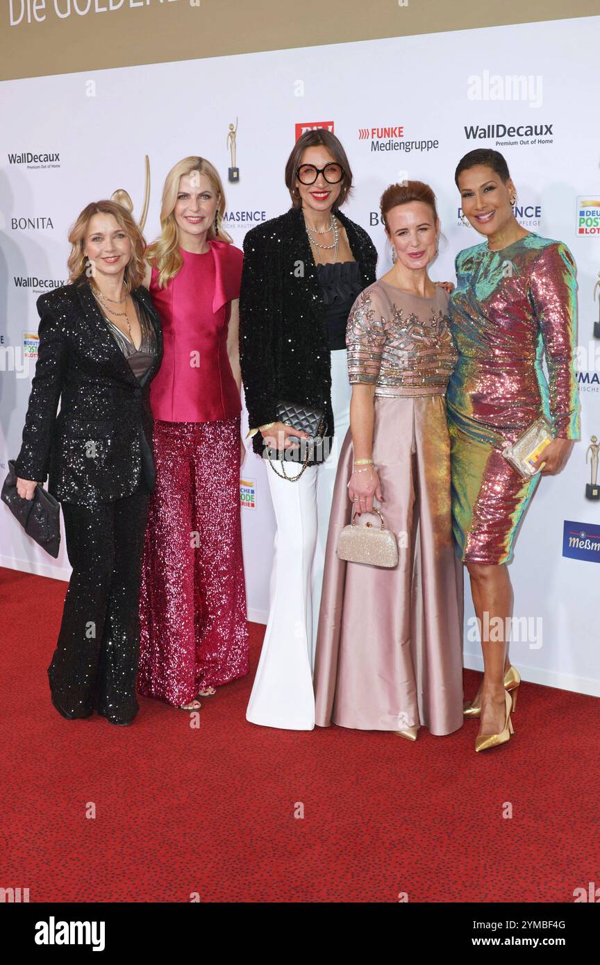 Marie Ruland Tina Ruland, Tanja Bülter, Swaantje Taube, Julia Becker und Marie ...