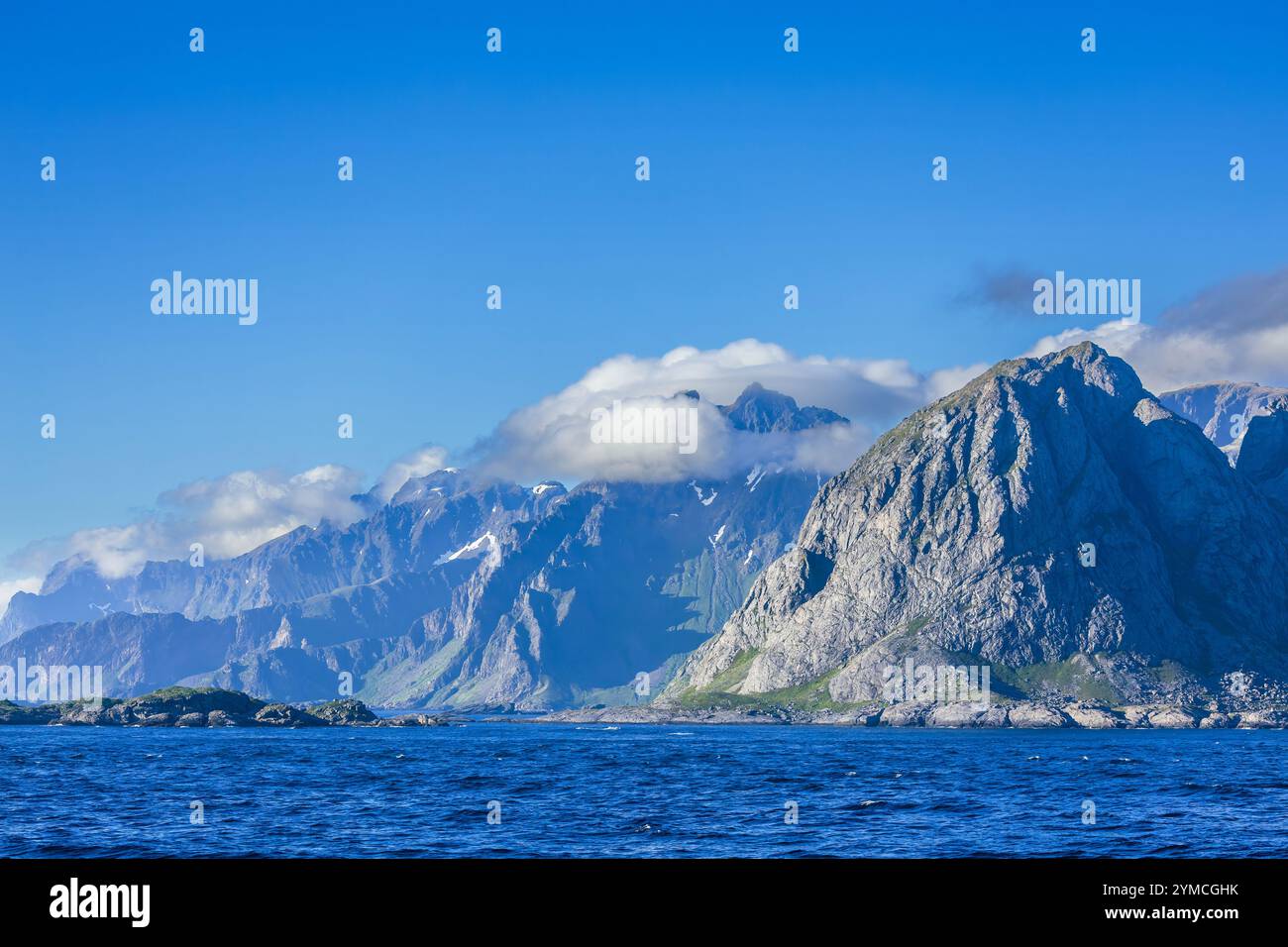 Îles Lofoten, archipel des Lofoten en Norvège. Beau paysage cercle arctique. Lofoten est un archipel en Norvège. Banque D'Images