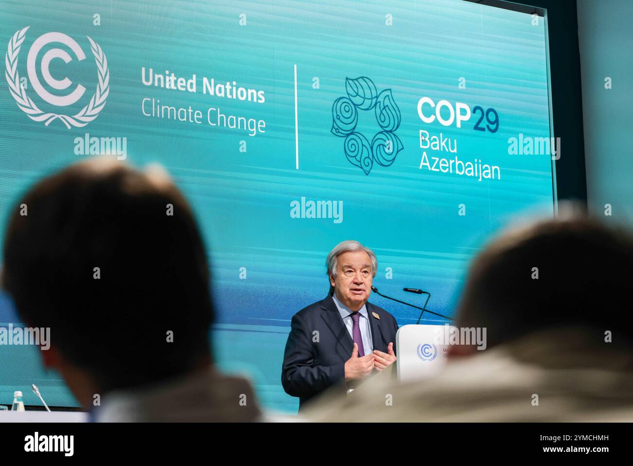 Bakou, Azerbaïdjan, Azerbaïdjan. 21 novembre 2024. Le Secrétaire général de l’ONU, ANTONIO GUTERRES, s’adresse à la presse après un voyage tourbillonnant du monde de retour à la COP29 pour faire le point sur ce qui a été le sentiment général au sommet du G20 au Brésil. Il a déclaré que "la COP29 était très à l'esprit" et que la confiance entre les Nations est vitale et que la coopération internationale de l'accord de Paris est indispensable à l'action climatique. Il y a des inquiétudes croissantes sur le résultat de la COP29 car les divisions semblent plus profondes que prévu (crédit image : © Bianca Otero/ZUMA Press Wire) USAGE ÉDITORIAL SEULEMENT! Non Banque D'Images