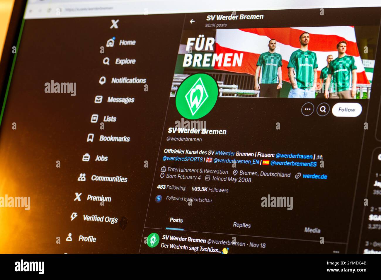 La page du club de Bundesliga Werder Brême sur X, anciennement Twitter. Werder Brême quitte le quai Banque D'Images